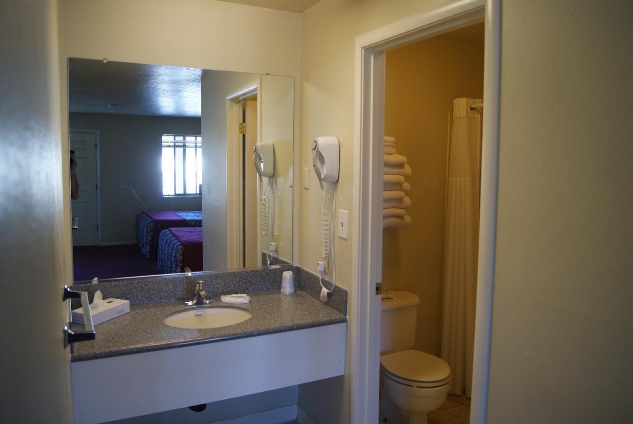 Cottonwood Travelers Motel מראה חיצוני תמונה